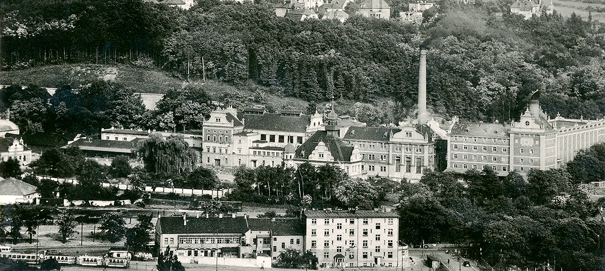 Celkový pohled na Branický pivovar v 60. letech 20. století.