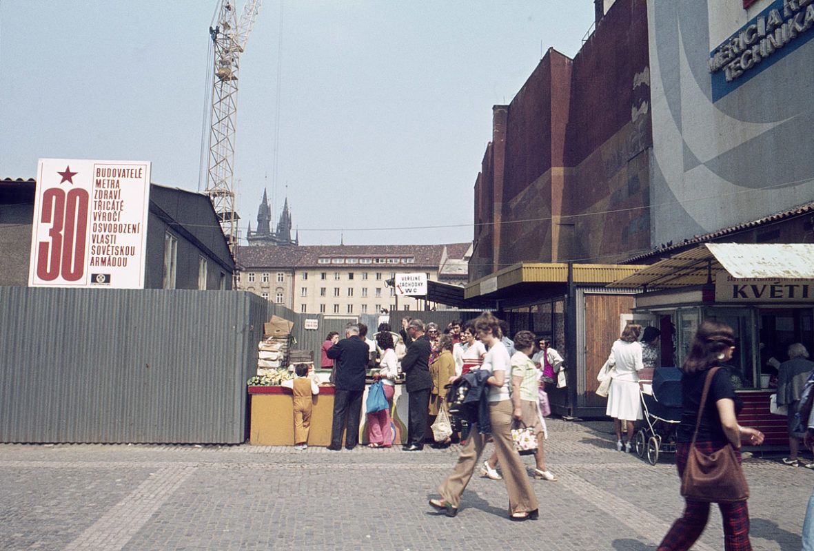 Na Příkopě, 1975