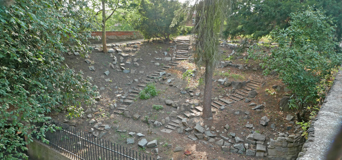 Vyšehrad – Jedličkovo alpinum